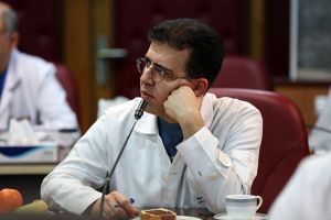 جلسه کمیته مورتالیتی 16 بهمن ماه 1396 در مرکز قلب و عروق شهید رجایی: عکس شماره 8 / 12